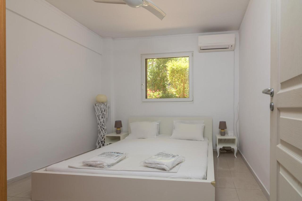 Comfy Apartment Close To Floisvos Beach Athens Exterior photo